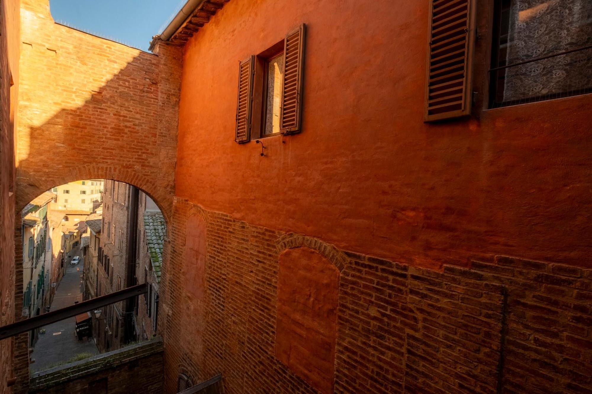 Attilio Camere Siena Exterior foto