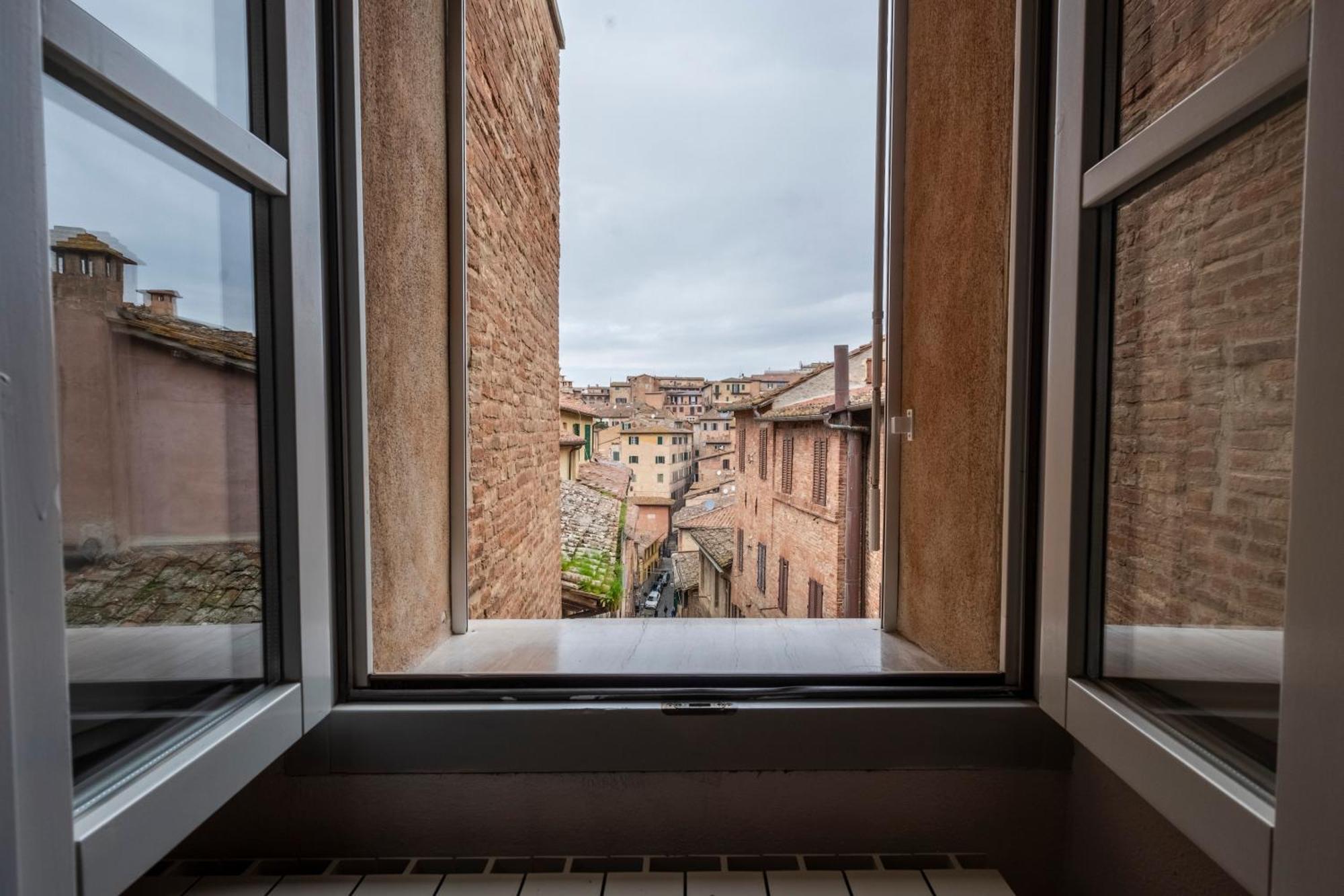 Attilio Camere Siena Exterior foto