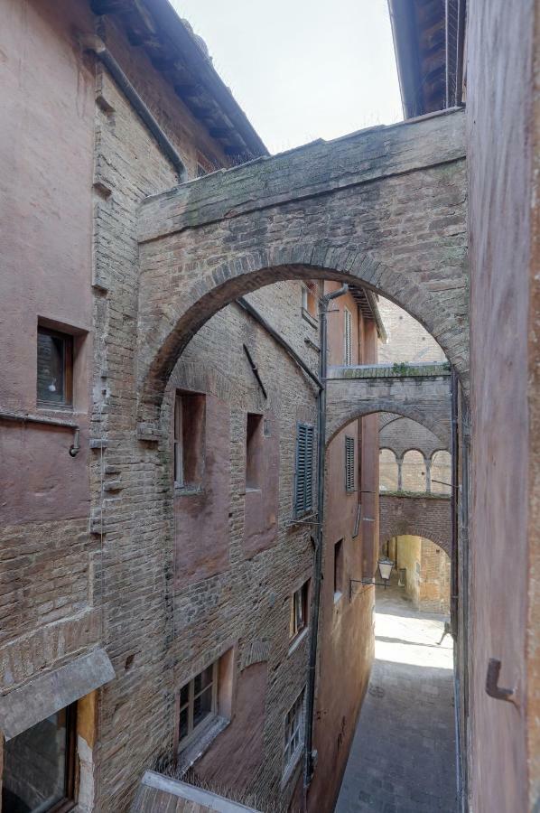 Attilio Camere Siena Exterior foto